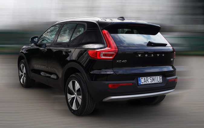 Volvo XC 40 cena 181544 przebieg: 1, rok produkcji 2024 z Strzelce Krajeńskie małe 352